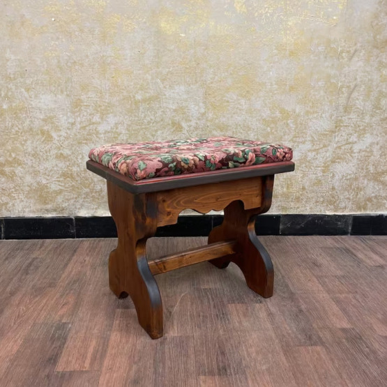 Voglauer Hocker Braun Antik | Anno 1700