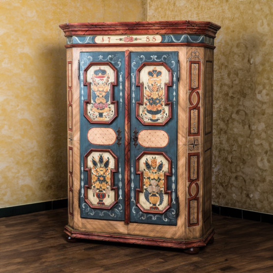 Gröbner Zillertaler Bauernschrank | Voglauer Stil Anno 1700