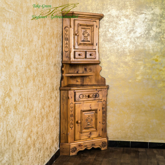 Voglauer Eckschrank Braun | Anno 1600