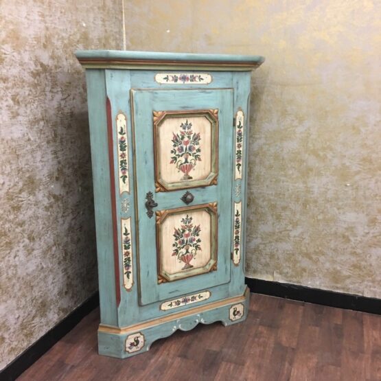 Anno 1700 Altblau Eckschrank