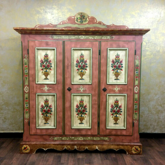 Voglauer Kleiderschrank Dreitürig Altrosa | Anno 1800