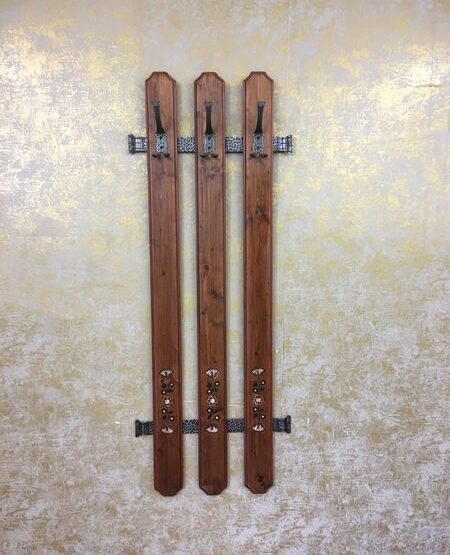 Anno 1700 Braun Antik Garderobe