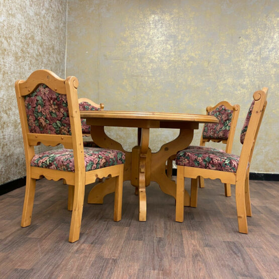 Anno 1800 Goldton Antik Esstisch mit Stühlen