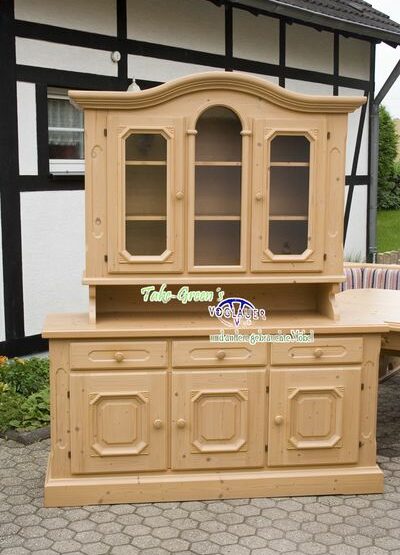 Anno 1900 Hell Antik Vitrine