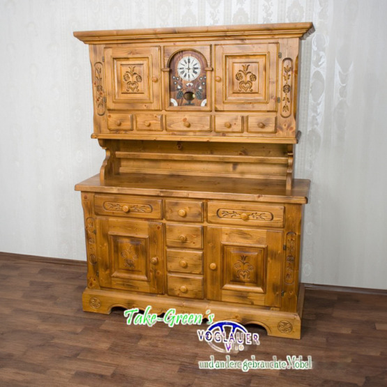 Voglauer Buffetschrank mit Uhr Antik | Anno 1600