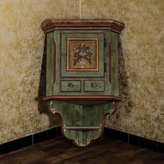 Voglauer Eckhängeschrank Altgrün | Anno 1800