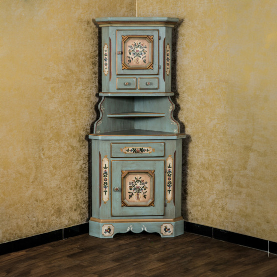 Voglauer Eckschrank Altblau | Anno 1700