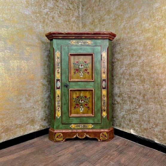 Voglauer Eckschrank Altgrün Landhaus | Anno 1800