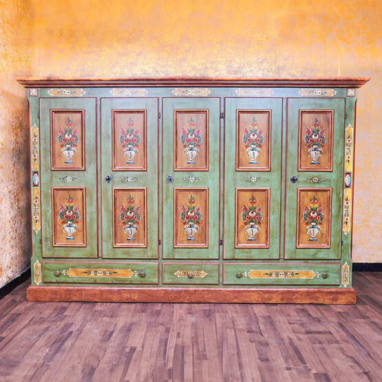 Voglauer Landhaus Kleiderschrank Schlafzimmerschrank Altgrün | Anno 1800