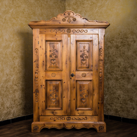 Voglauer Kleider- / Garderobenschrank Braun | Anno 1600