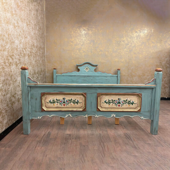 Voglauer Anno 1700 Doppelbett Ehebett Landhaus Schlafzimmer Antik