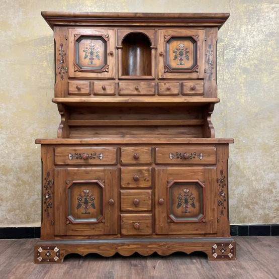 Voglauer Buffetschrank Braun Antik | Anno 1700